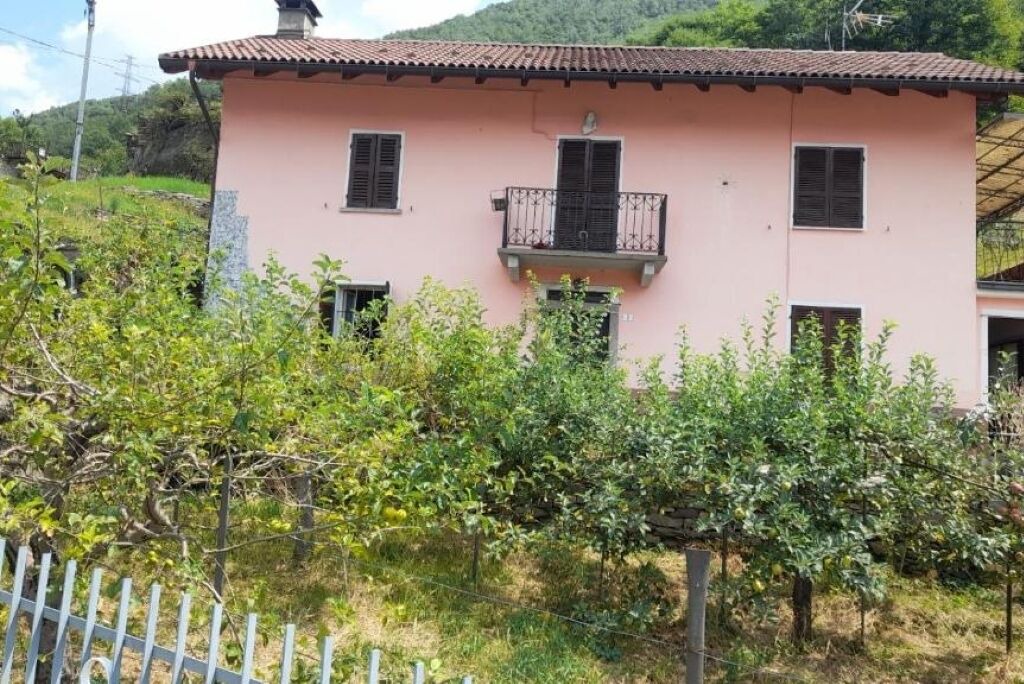 Photo of Outdoor in Beura-Cardezza