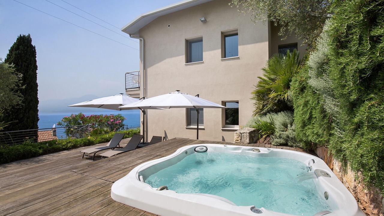 Photo of Patio Balcony in Torri del Benaco