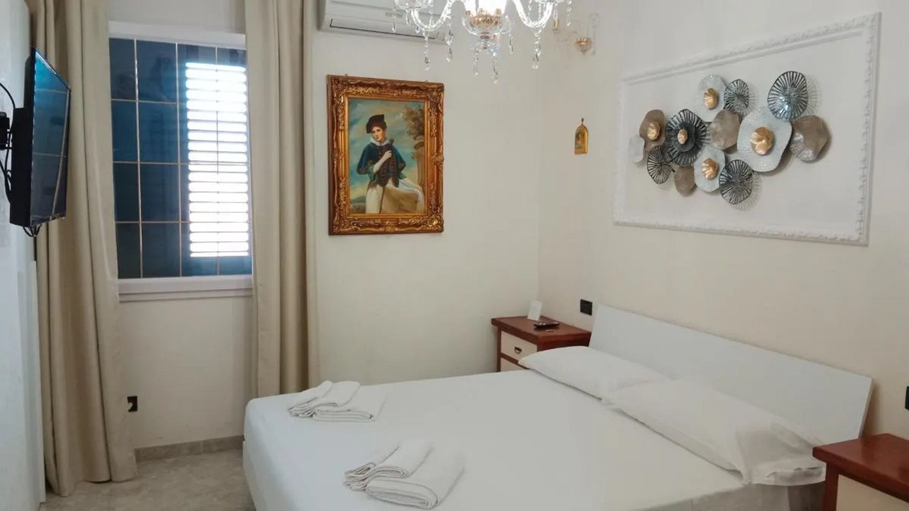 Photo of Bedroom in Baia Verde