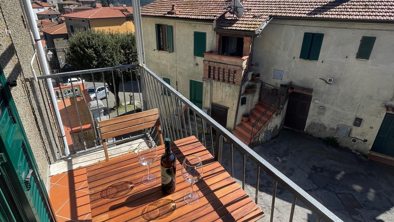 Photo of Outdoor in Tirli