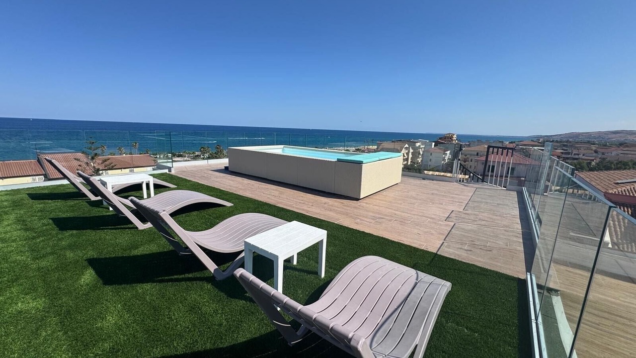 Photo of Patio Balcony in Ciro Marina