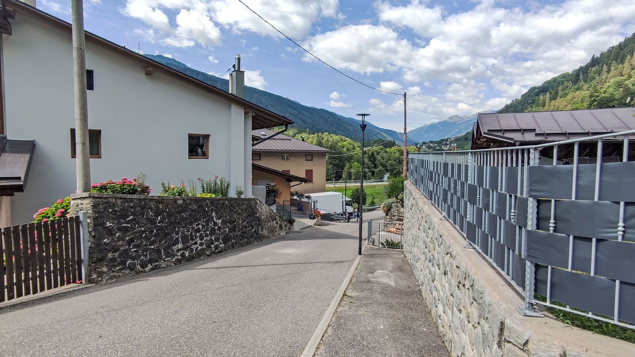 Photo of Others in Commezzadura
