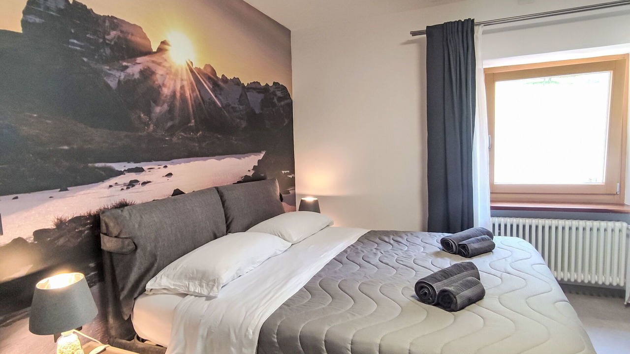 Photo of Bedroom in Commezzadura