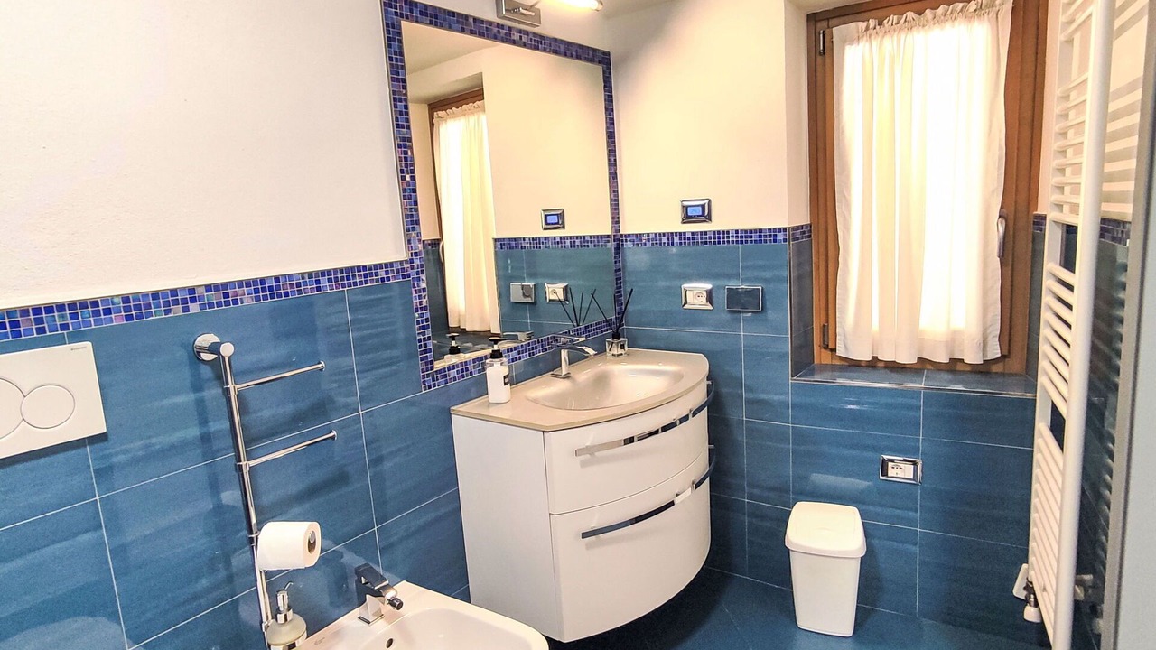 Photo of Bathroom in Commezzadura