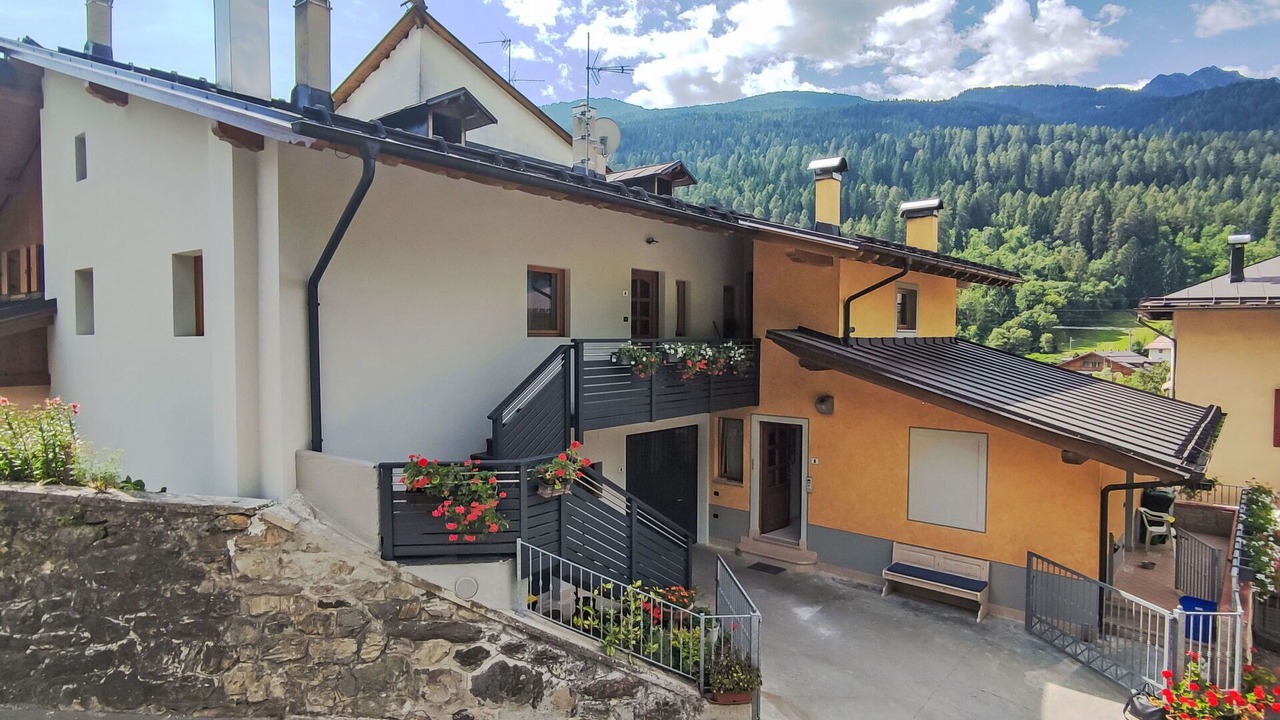 Photo of Patio Balcony in Commezzadura