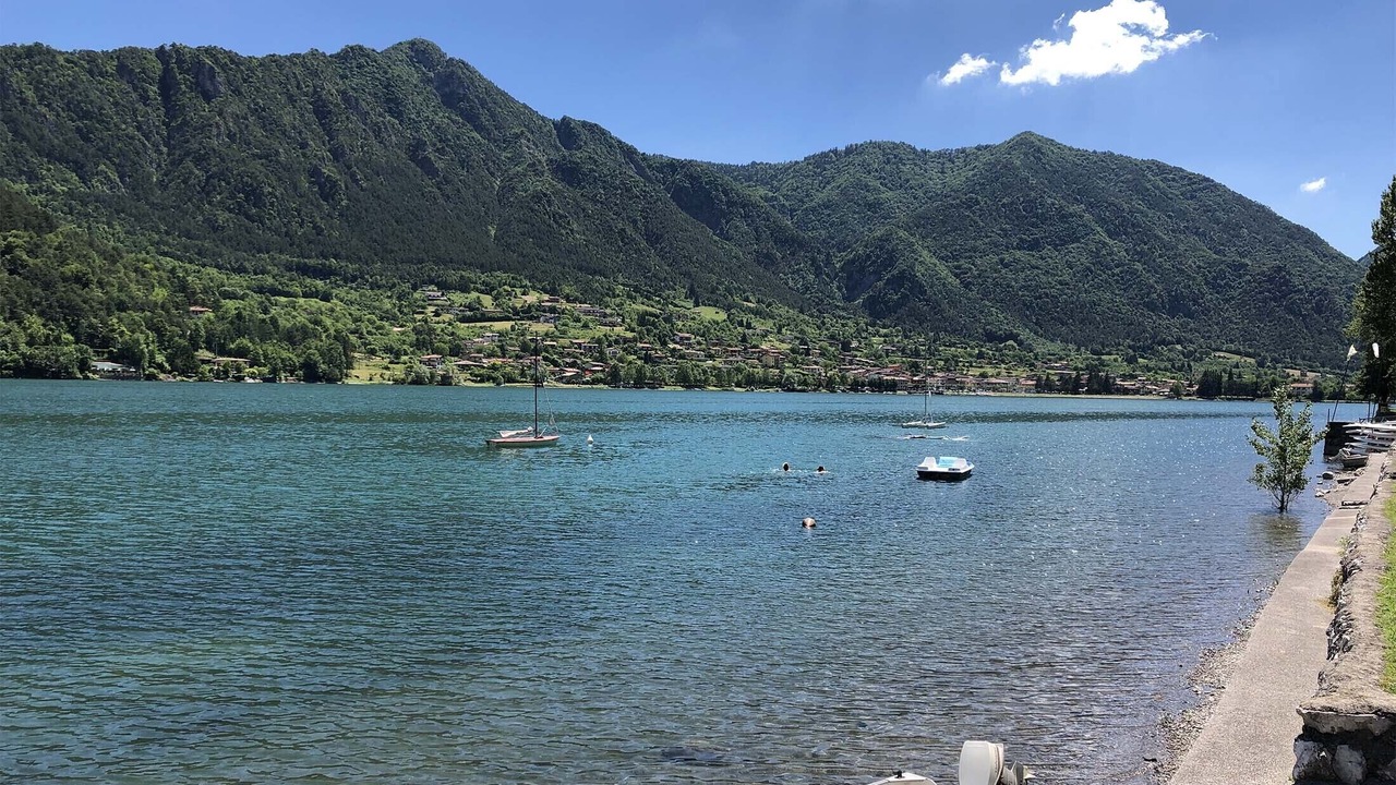 Photo of Others in Idro