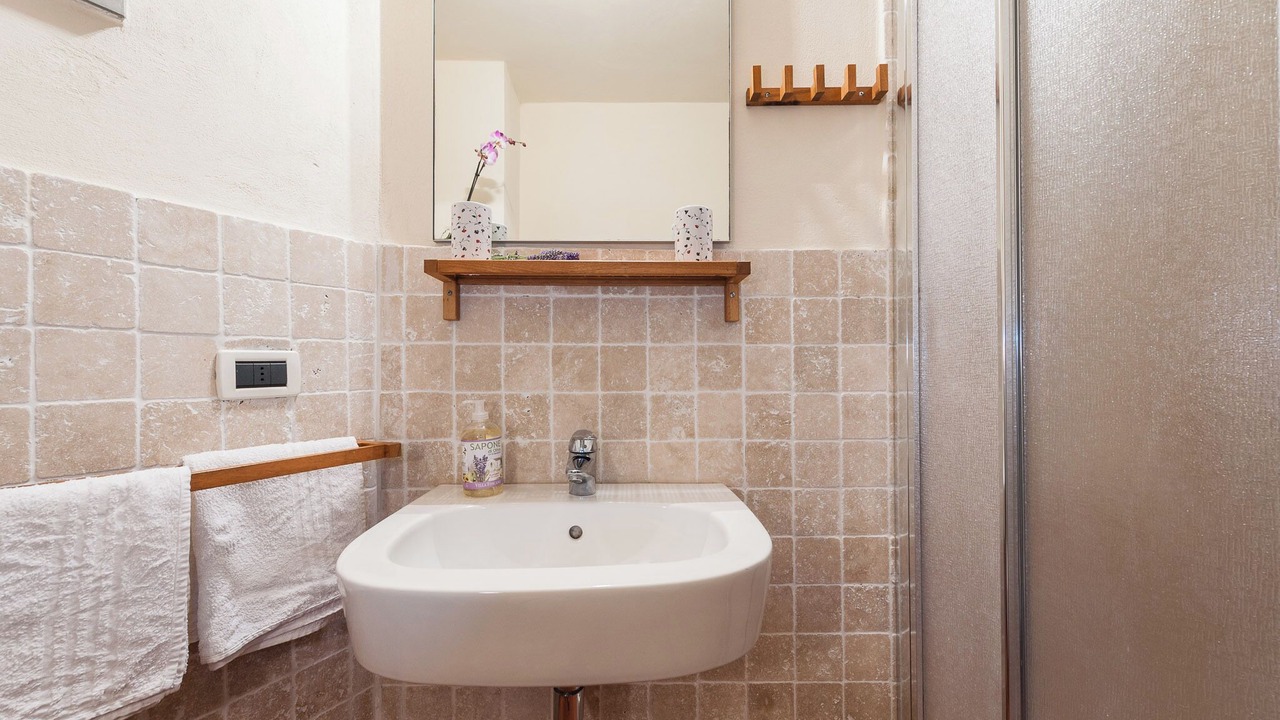 Photo of Bathroom in Livorno