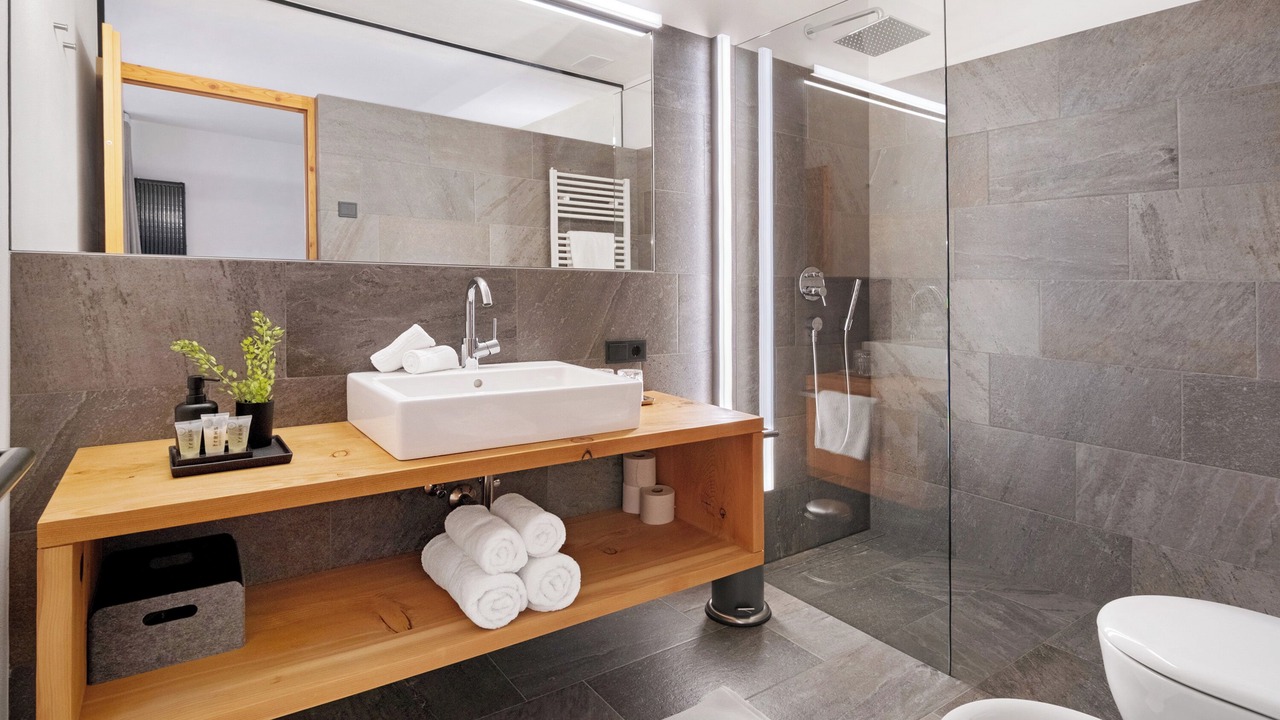 Photo of Bathroom in Laudes