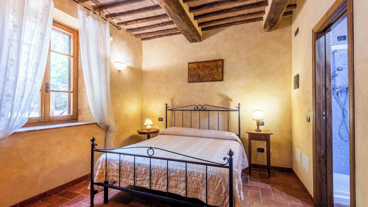 Photo of Bedroom in Monticiano