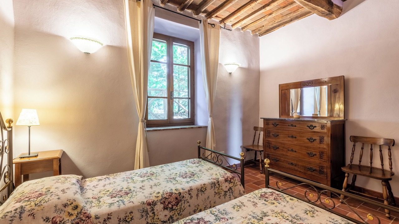 Photo of Bedroom in Monticiano