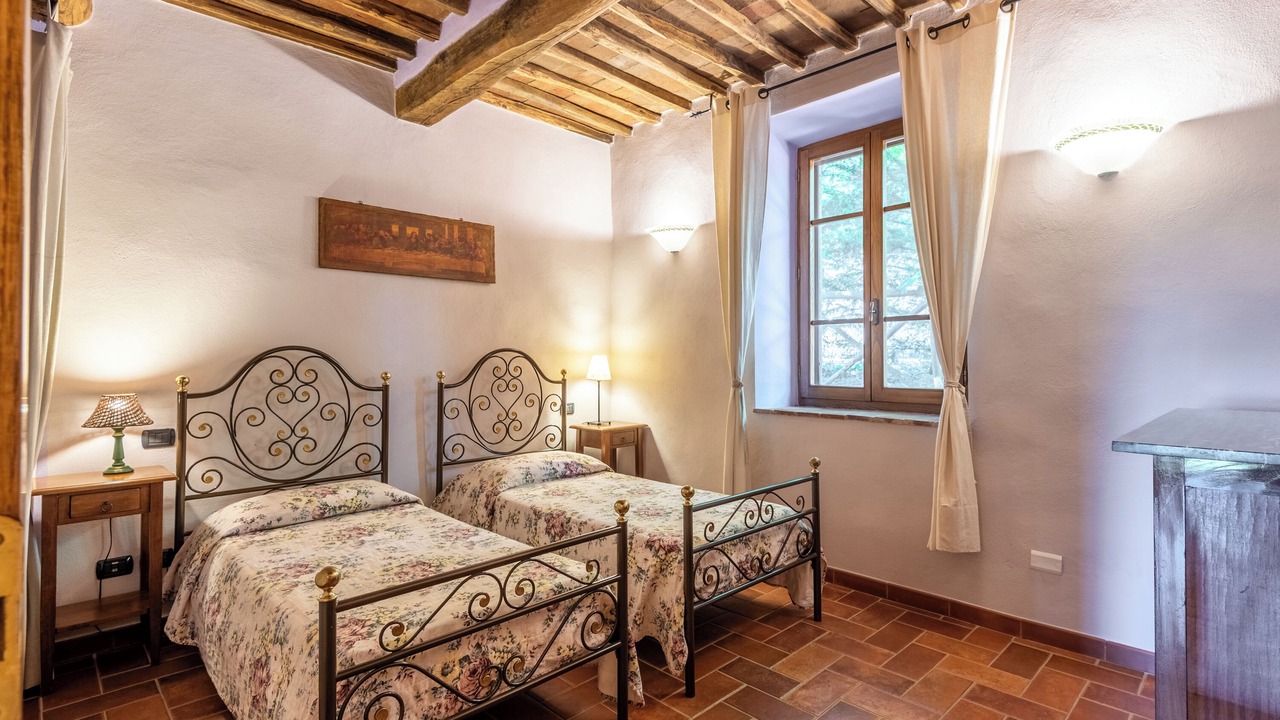Photo of Bedroom in Monticiano