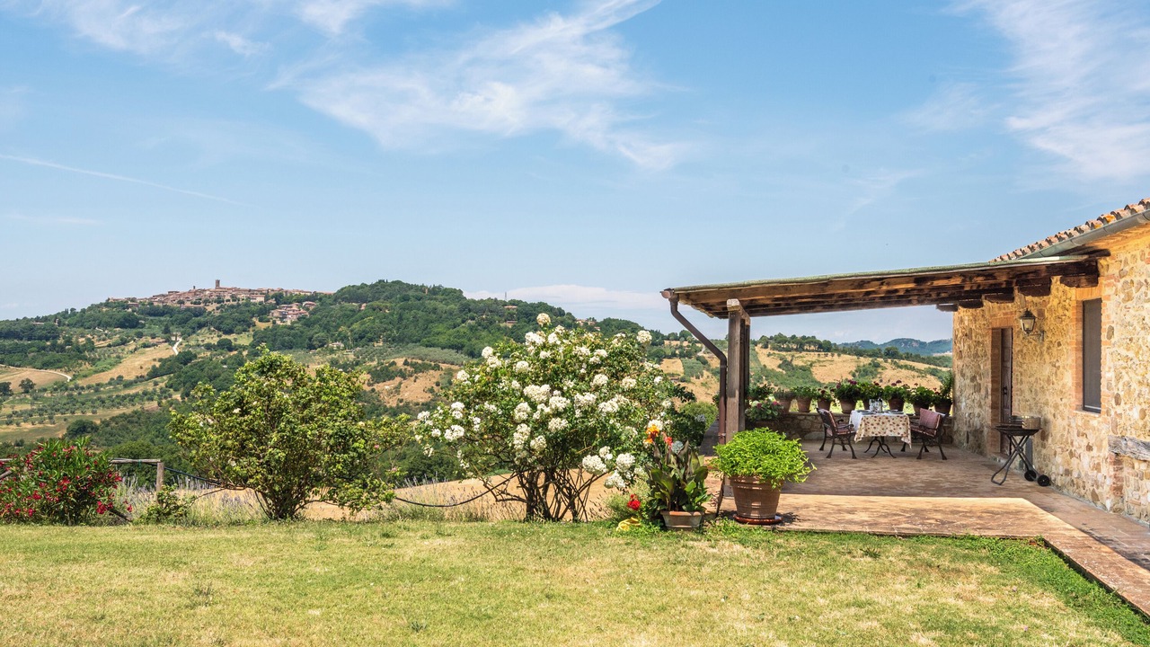 Photo of Patio Balcony in Radicondoli