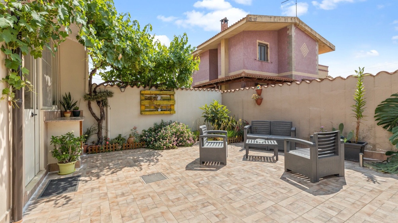 Photo of Patio Balcony in Riola Sardo