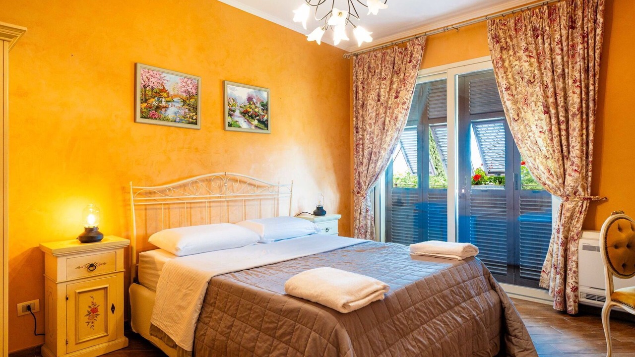 Photo of Others in Borghetto Santo Spirito
