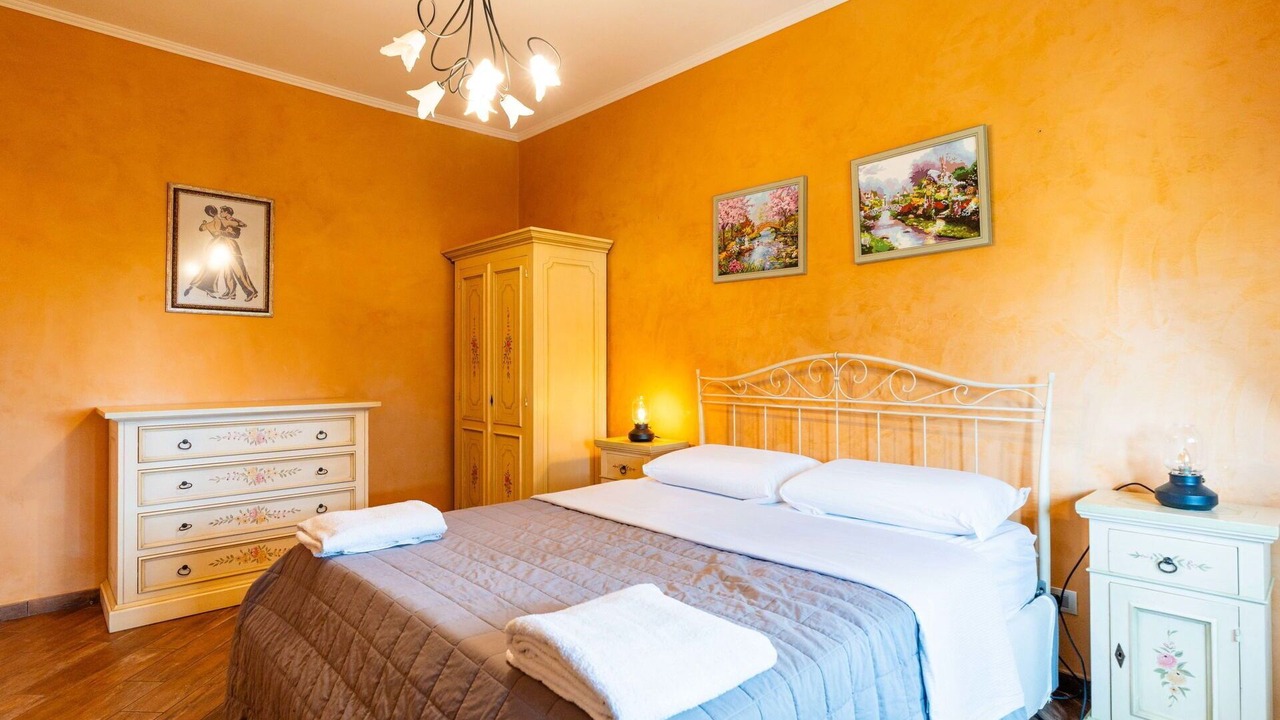 Photo of Bedroom in Borghetto Santo Spirito