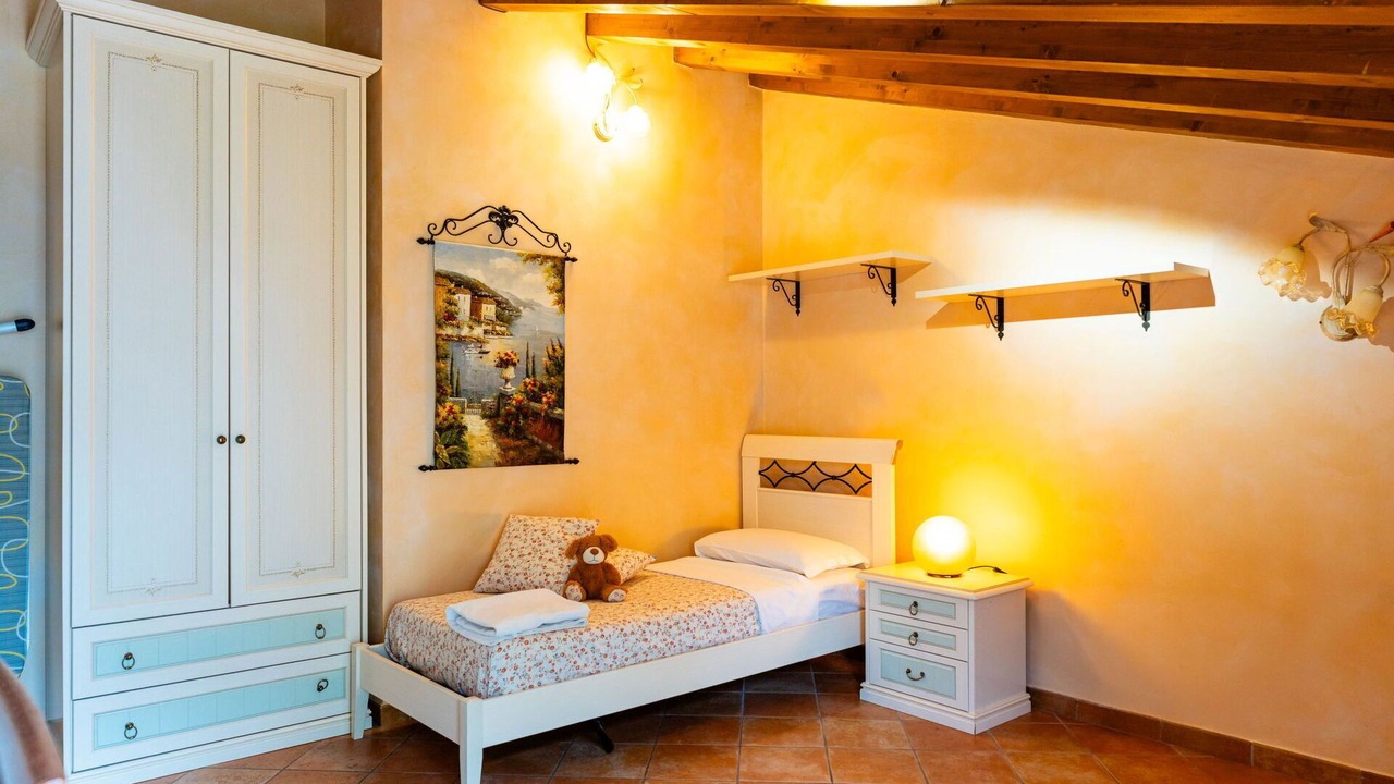 Photo of Bedroom in Borghetto Santo Spirito