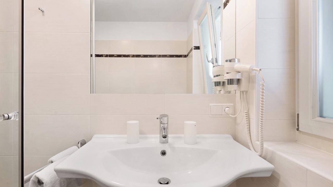 Photo of Bathroom in Castelvecchio Alto