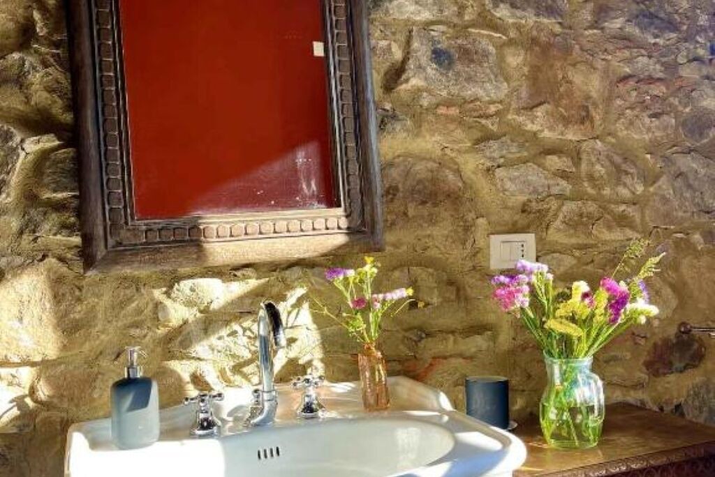 Photo of Bathroom in Brugnato