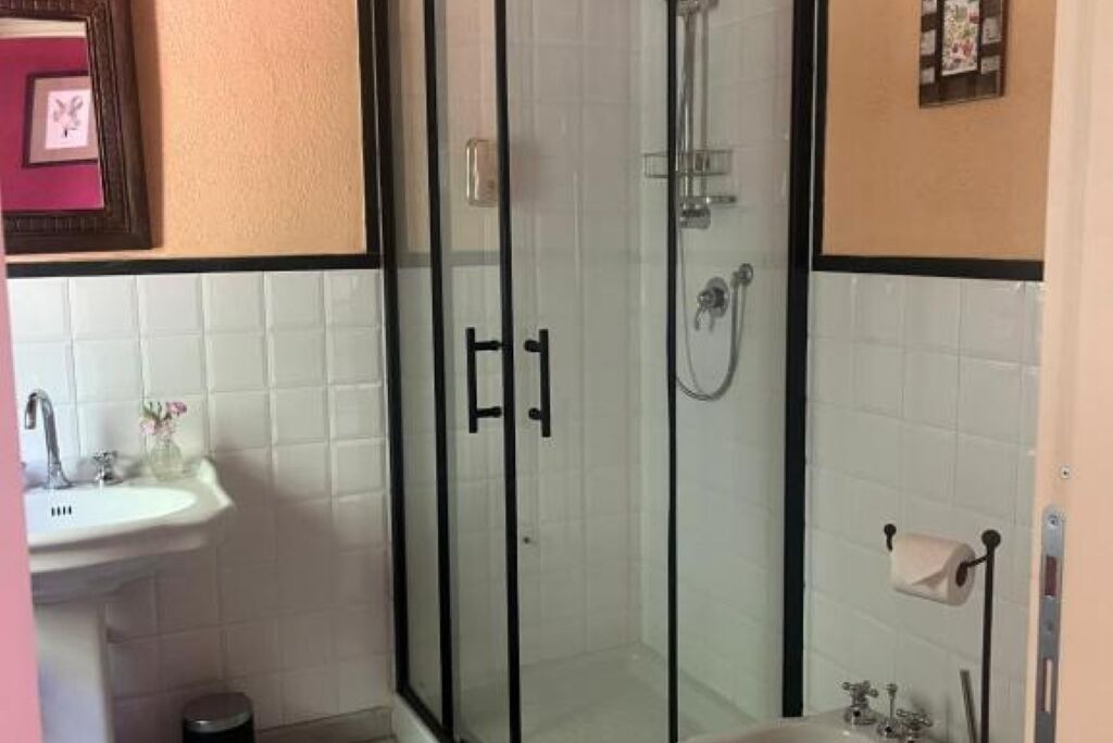 Photo of Bathroom in Brugnato