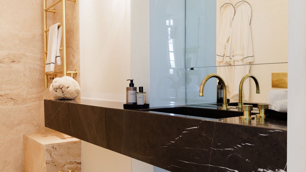 Photo of Bathroom in Le Cure