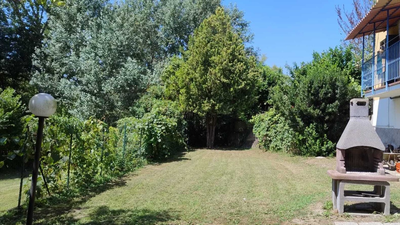 Photo of Outdoor in Prasco