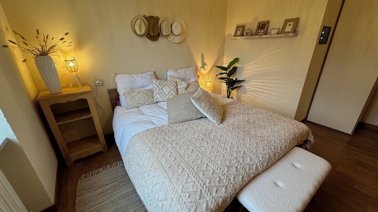 Photo of Bedroom in Prasco