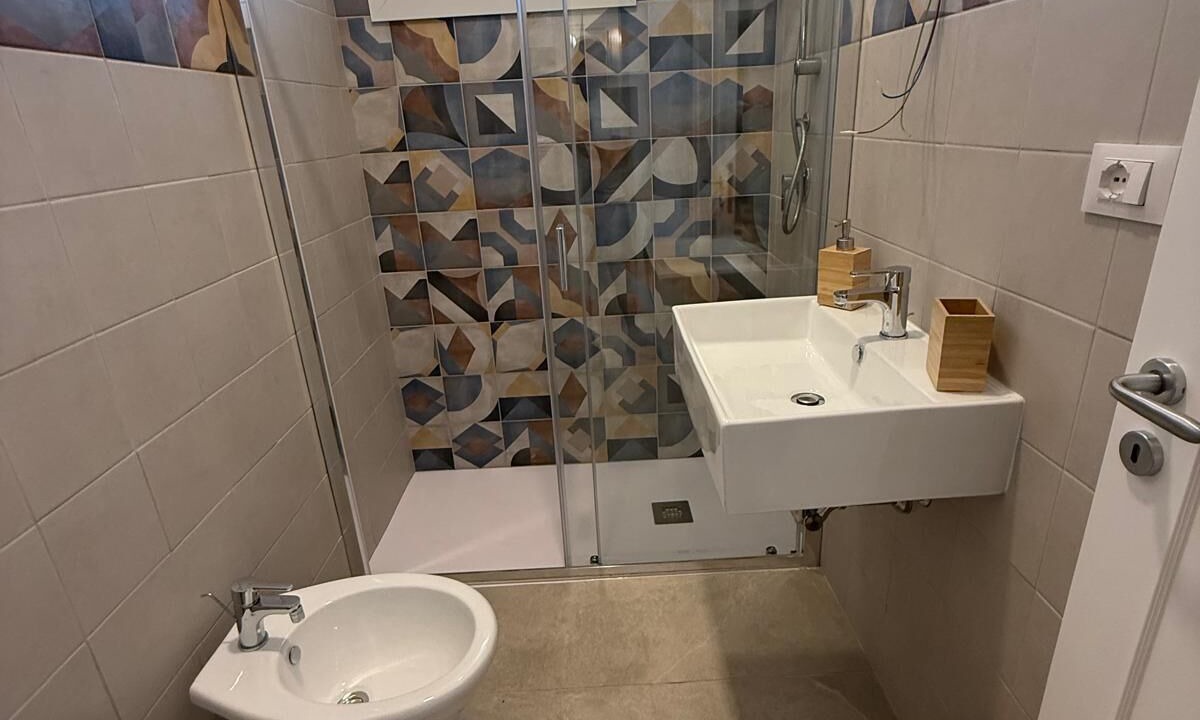 Photo of Bathroom in Caucana-finaiti-casuzze-finaiti Nord