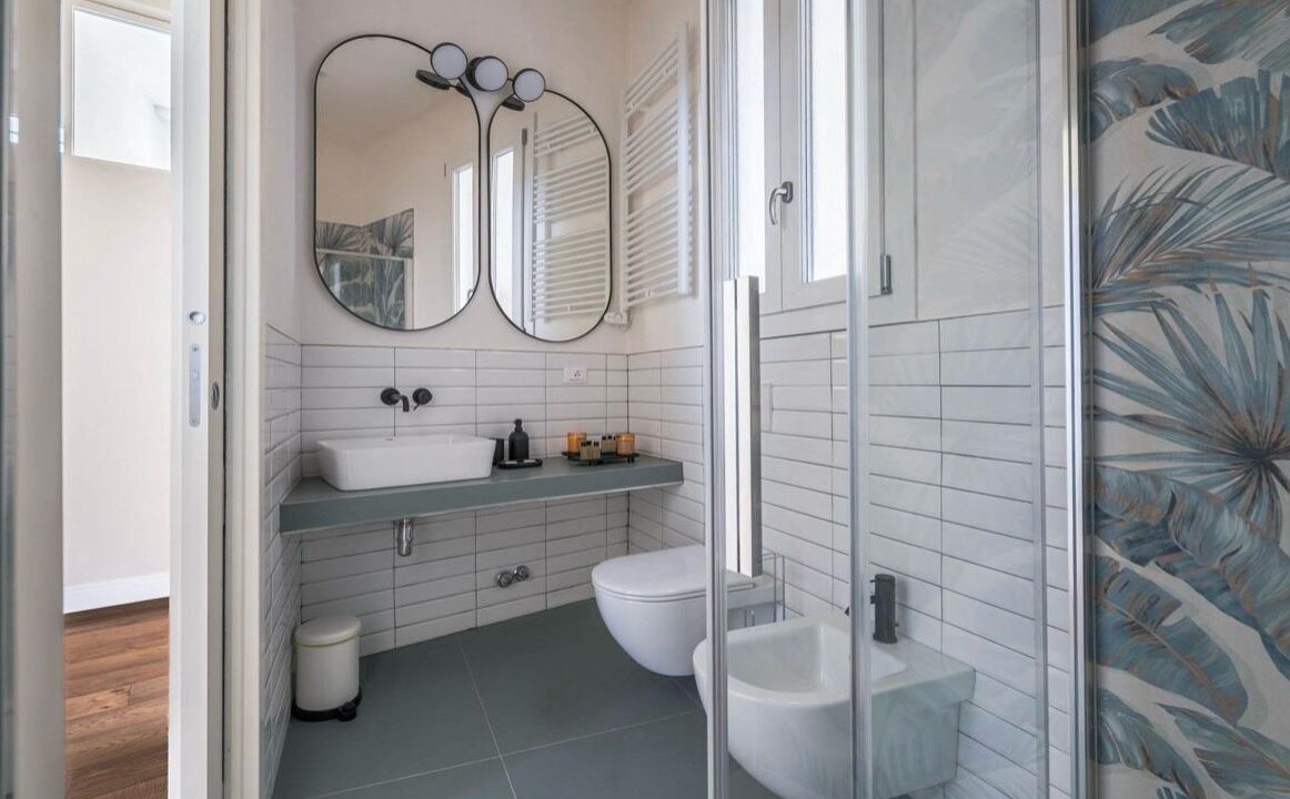 Photo of Bathroom in Le Cure