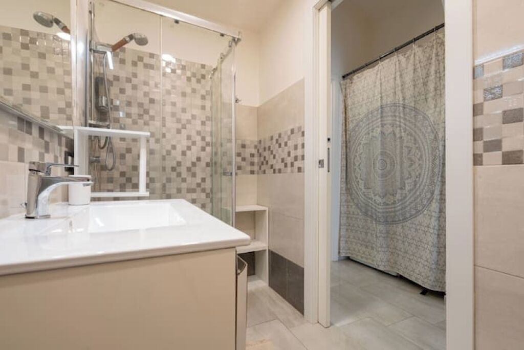 Photo of Bathroom in Marsala