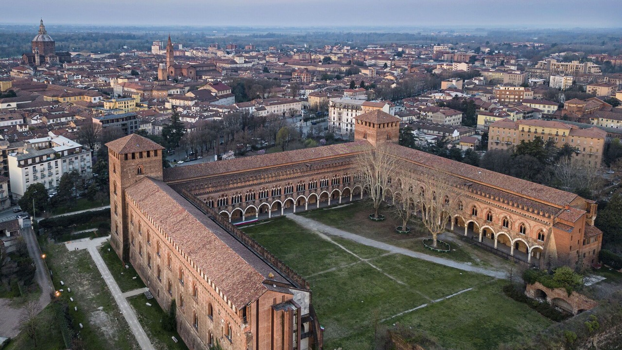 Photo of Outdoor in Pavia