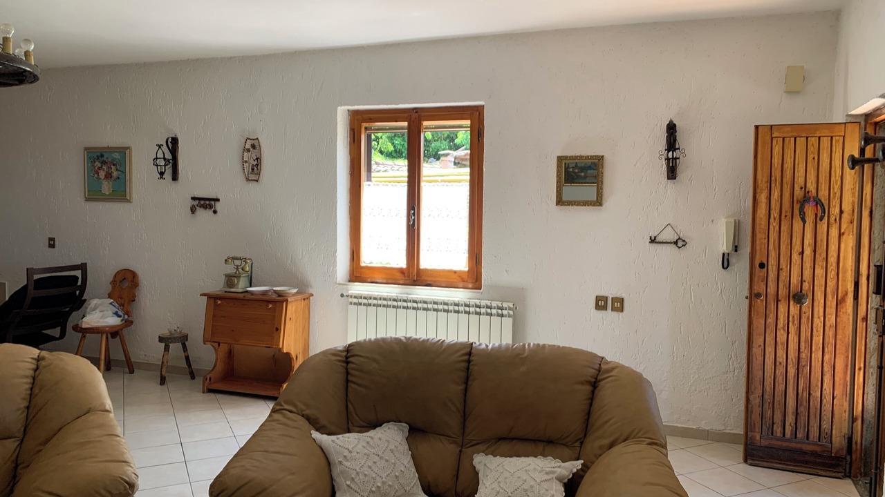 Photo of Livingroom in Elmo