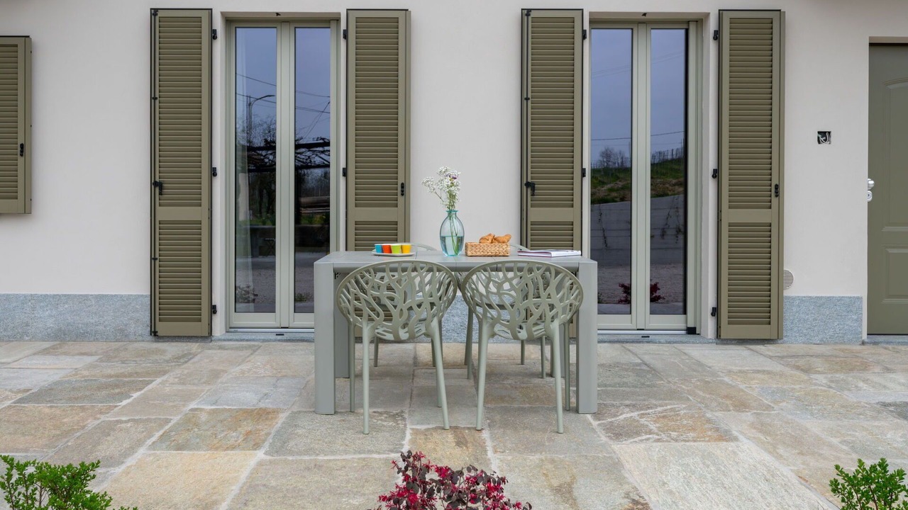 Photo of Outdoor in Novello