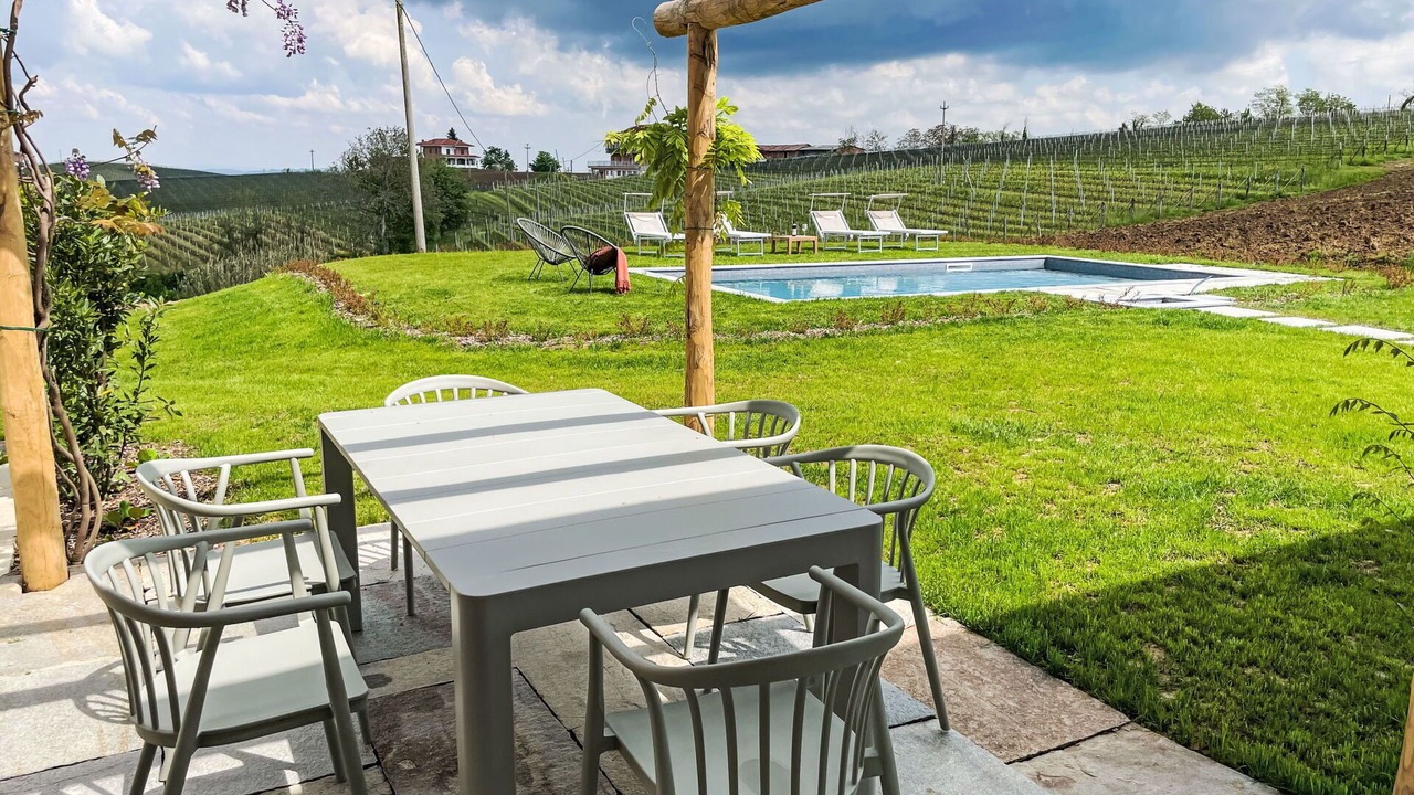 Photo of Outdoor in Novello