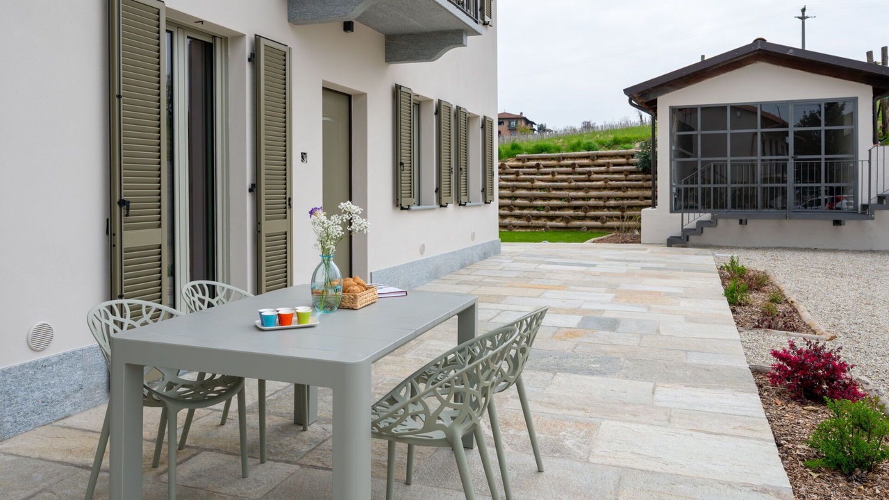 Photo of Outdoor in Novello