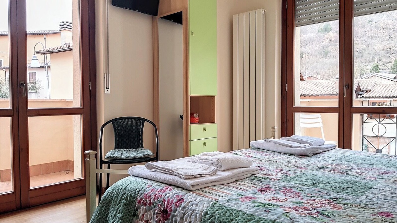 Photo of Bedroom in Nocera Umbra