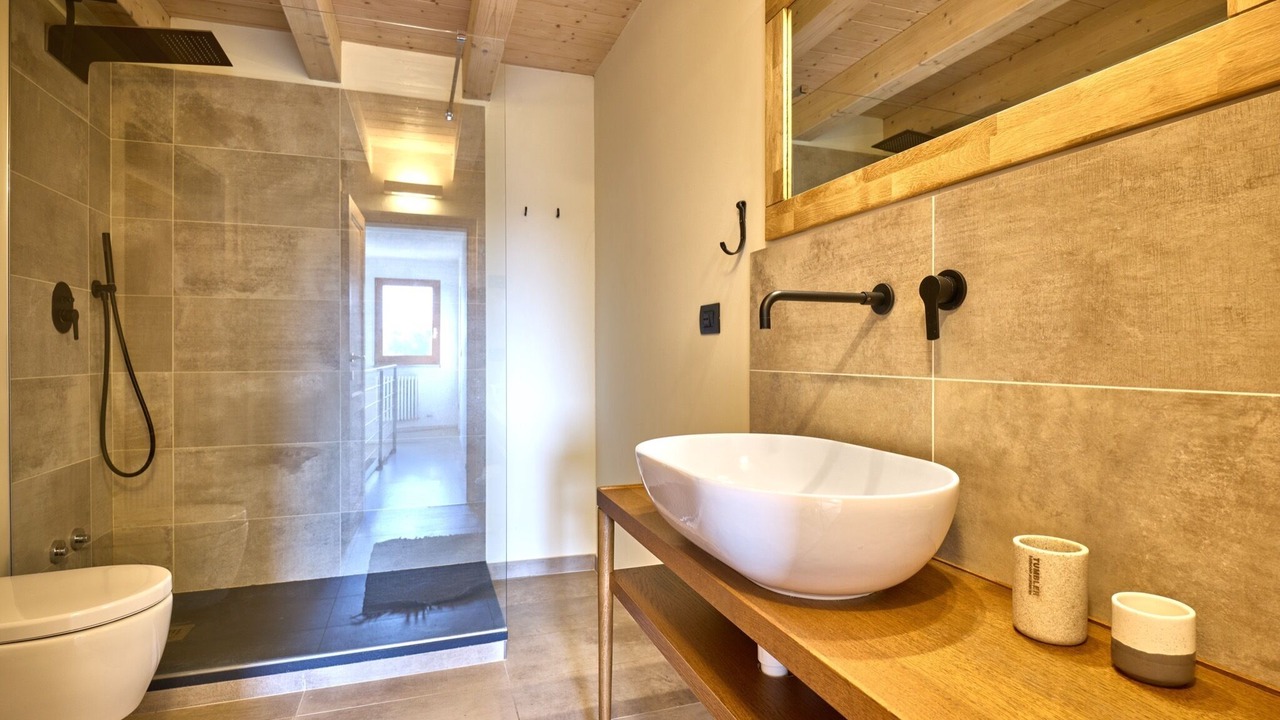 Photo of Bathroom in Porto