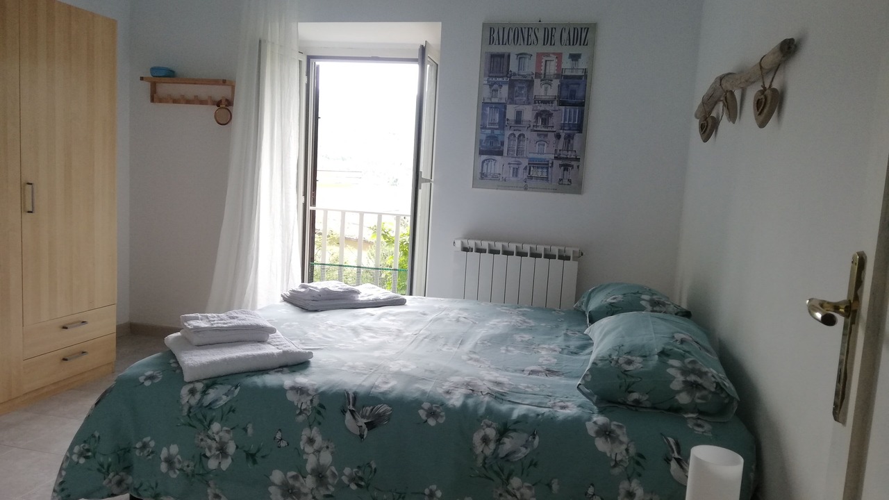 Photo of Bedroom in Piediluco