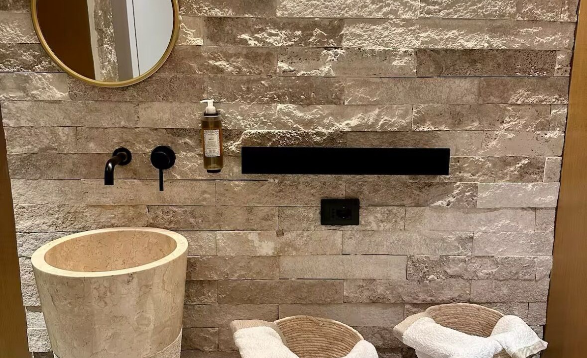 Photo of Bathroom in Tivoli