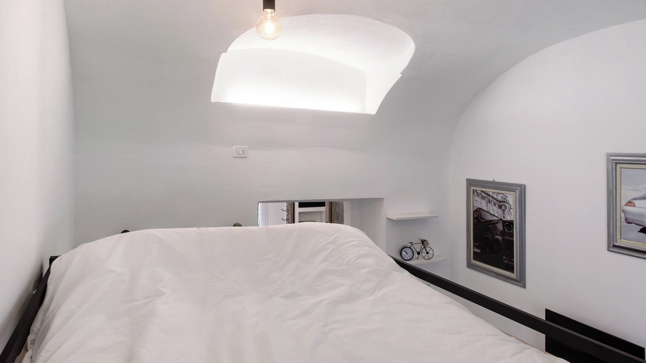 Photo of Bedroom in Porto Valtravaglia