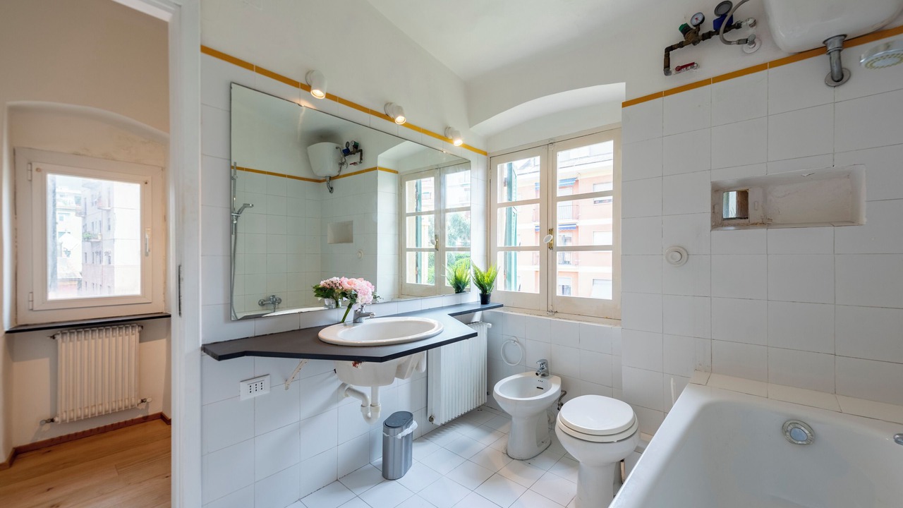 Photo of Bathroom in Boccadasse