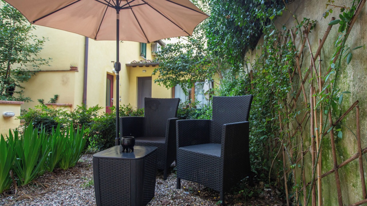 Photo of Patio Balcony in Le Cure