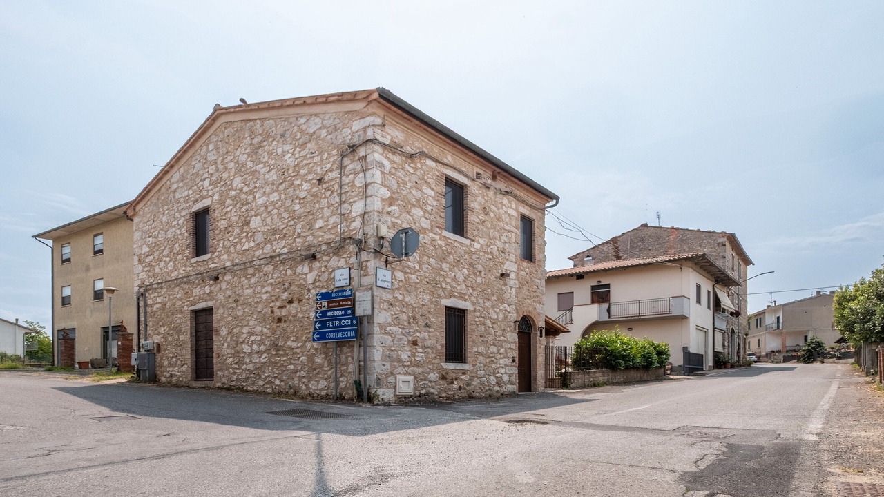 Photo of Outdoor in Semproniano