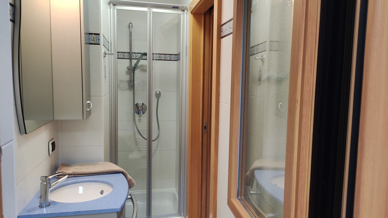 Photo of Bathroom in Laives