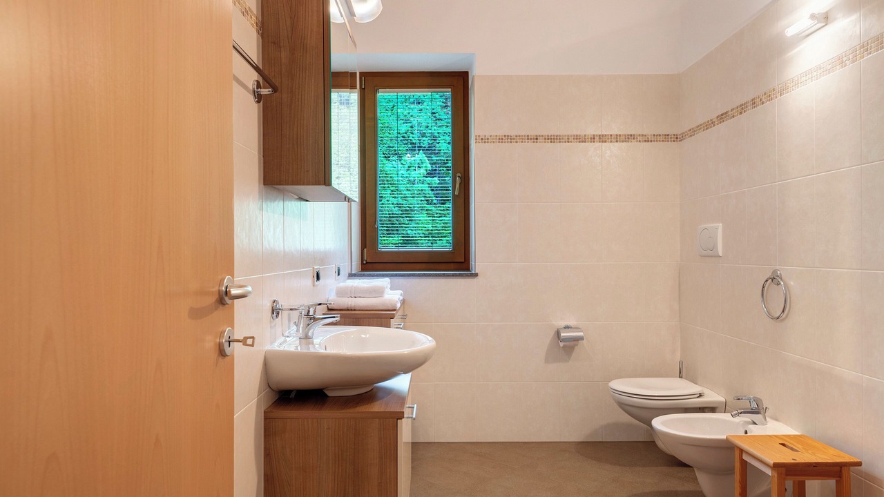 Photo of Bathroom in Laives