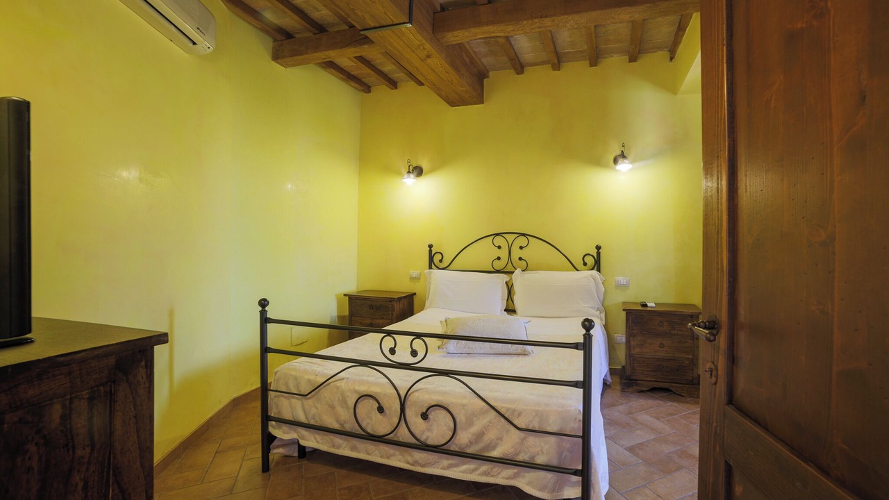 Photo of Bedroom in Bovara