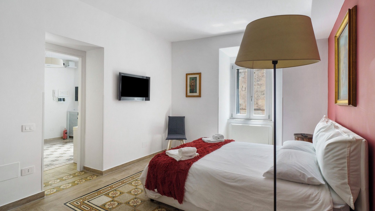 Photo of Bedroom in Historical Downtown Salerno