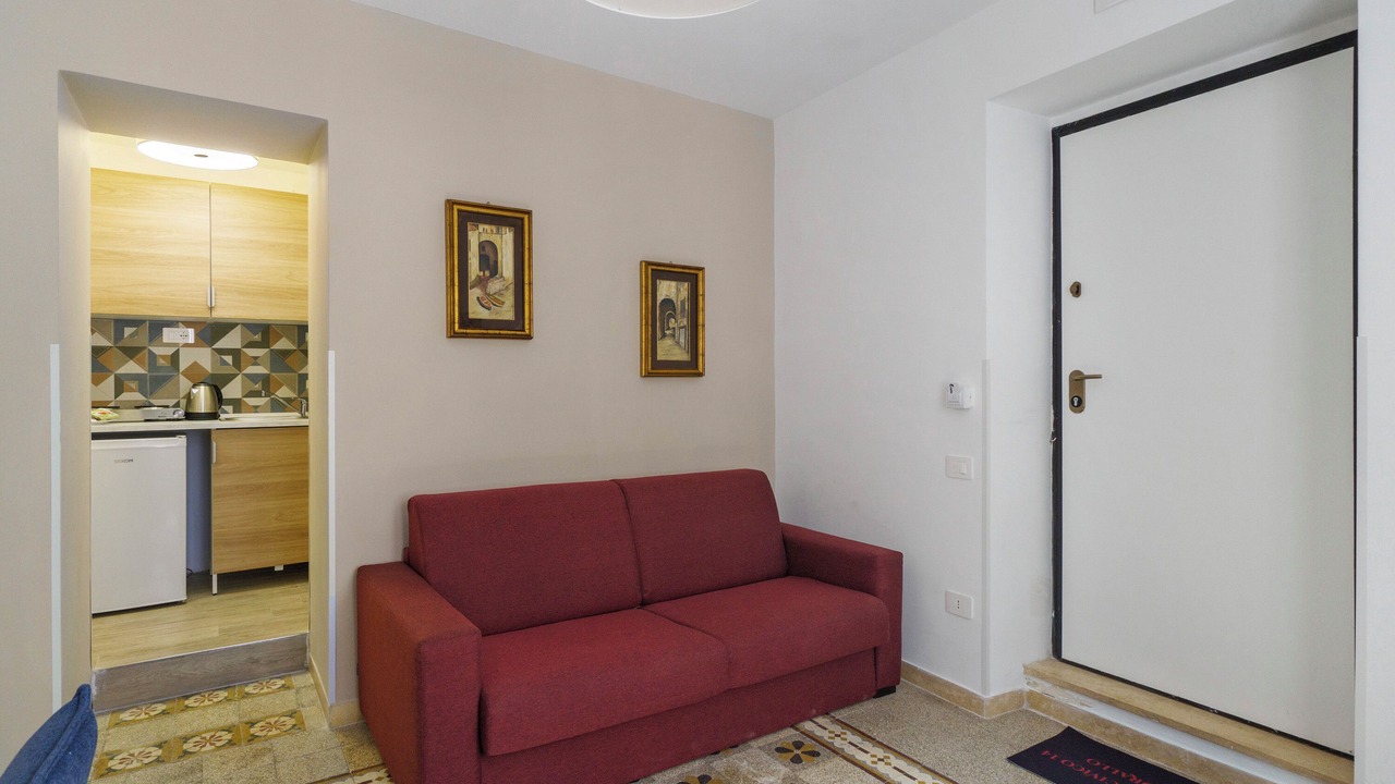 Photo of Livingroom in Historical Downtown Salerno