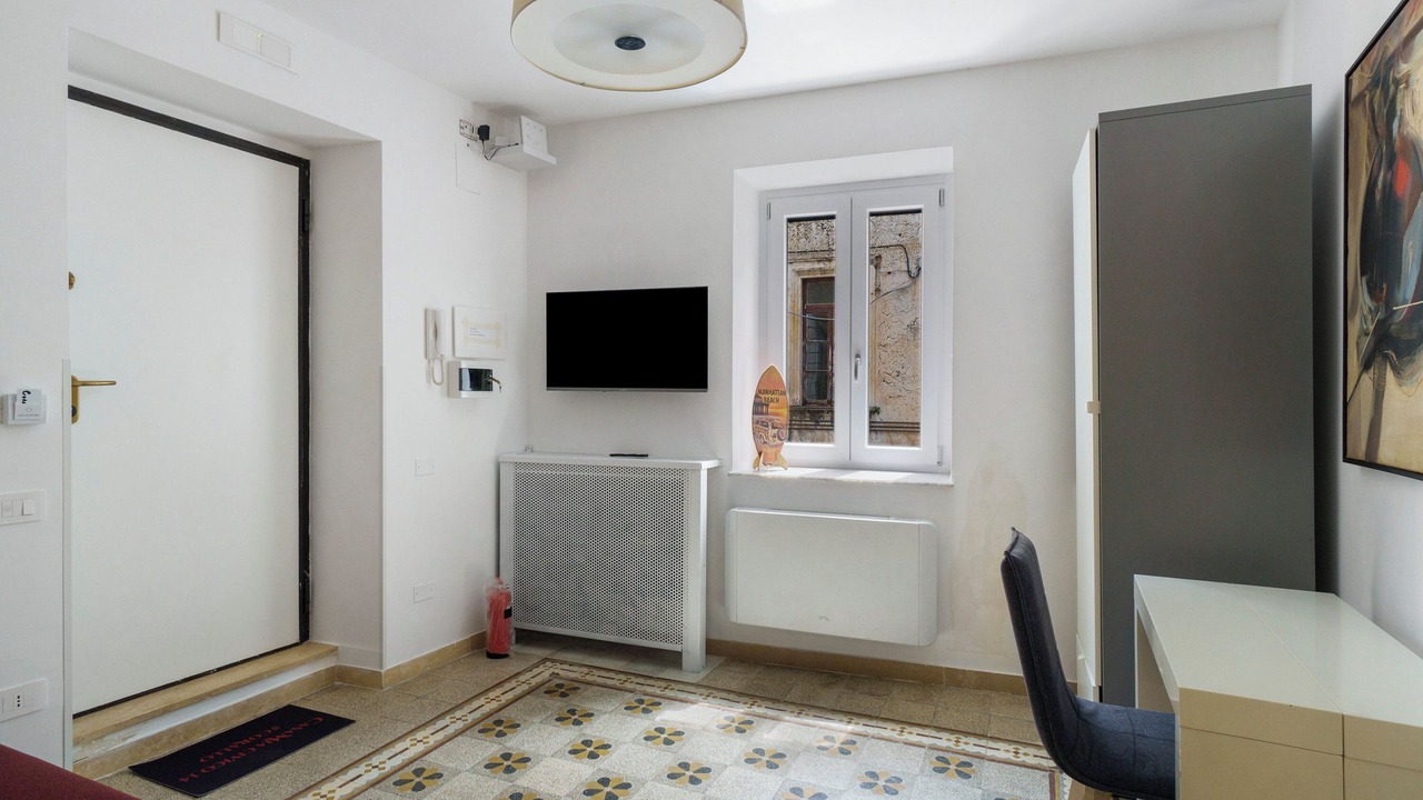 Photo of Livingroom in Historical Downtown Salerno