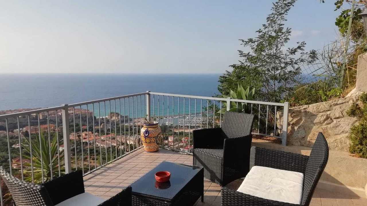Photo of Patio Balcony in Drapia