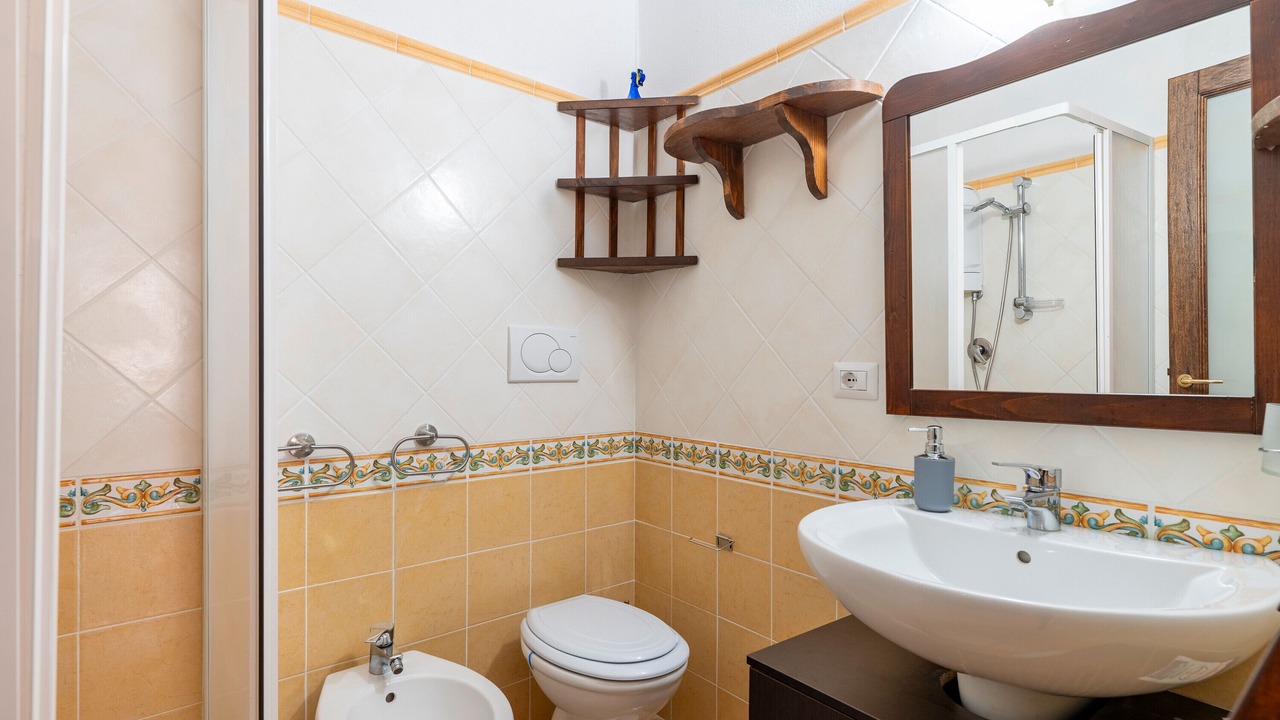 Photo of Bathroom in Baunei